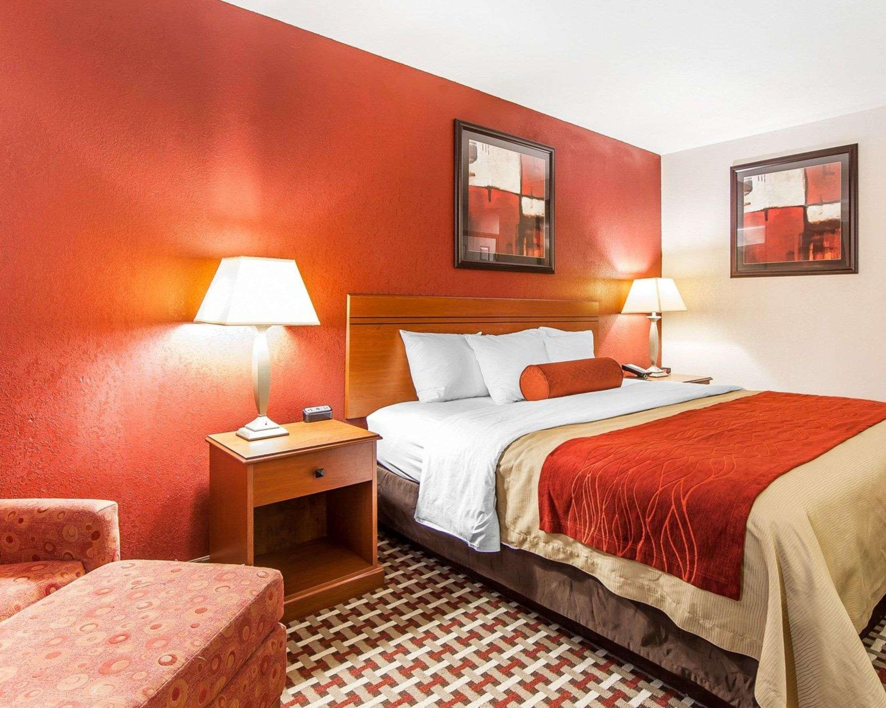 Seaman Quality Inn מראה חיצוני תמונה