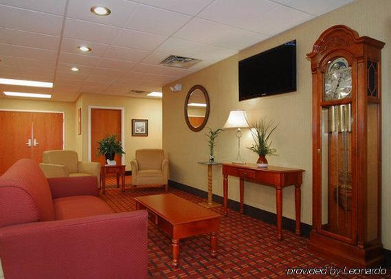 Seaman Quality Inn מראה פנימי תמונה