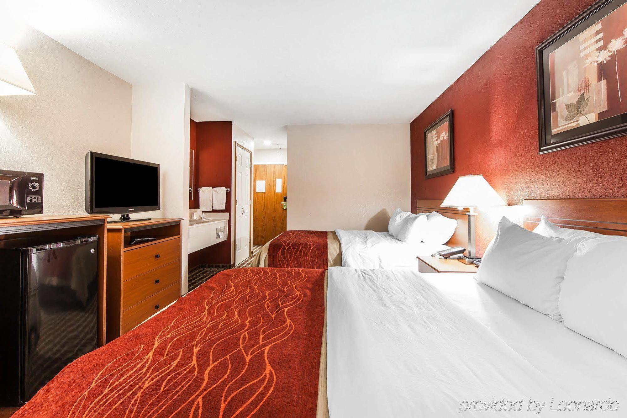 Seaman Quality Inn מראה חיצוני תמונה